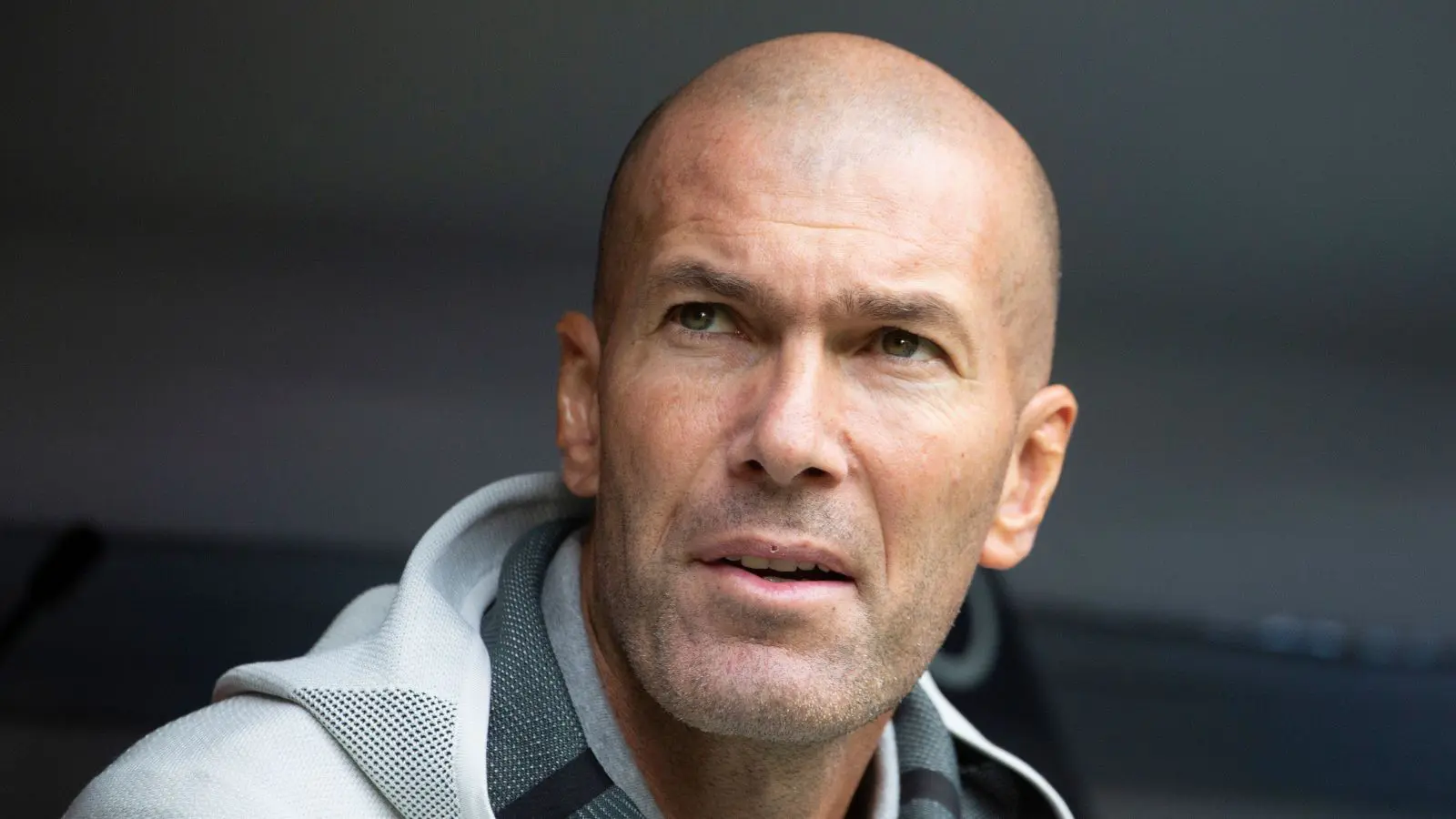 Zinedine Zidane - Huyền thoại bóng đá của Pháp